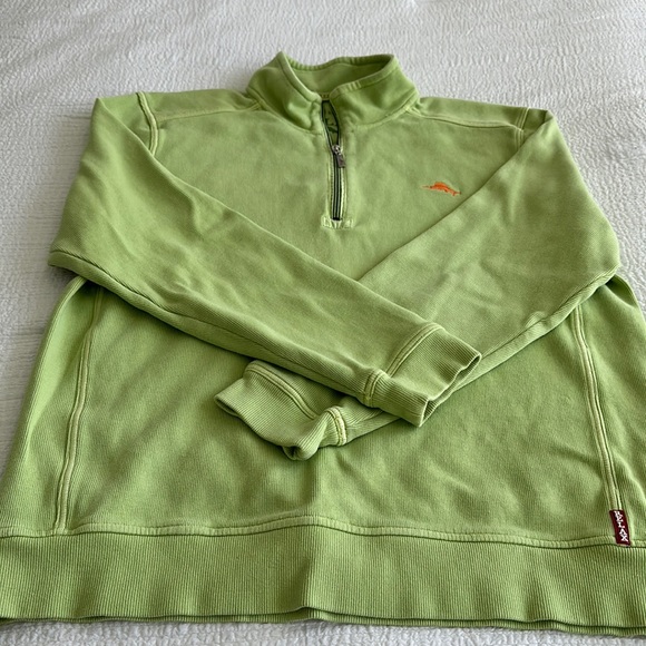Tommy Bahama mens quarter zip in green, size large, smoke-free home. - Picture 2 of 7